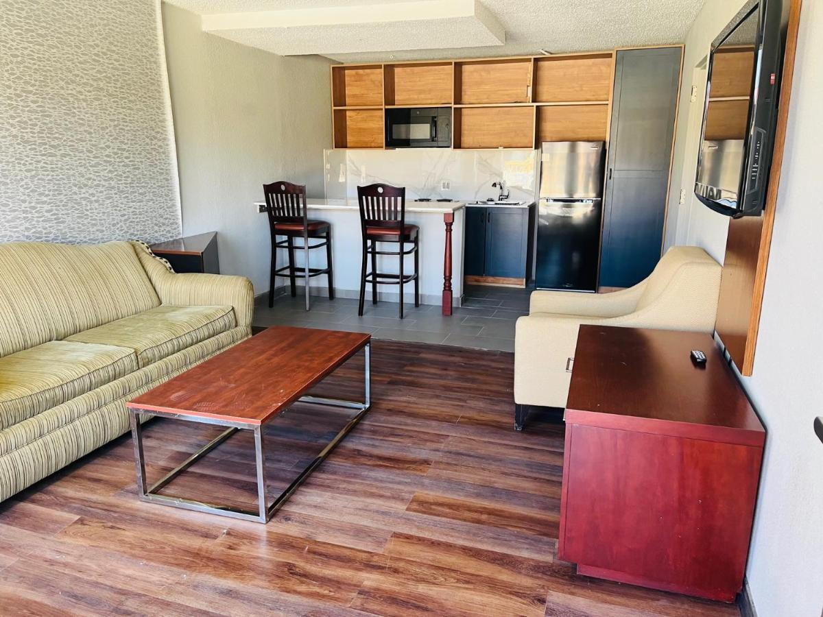 North Villa Extended Stay Westfield Luaran gambar
